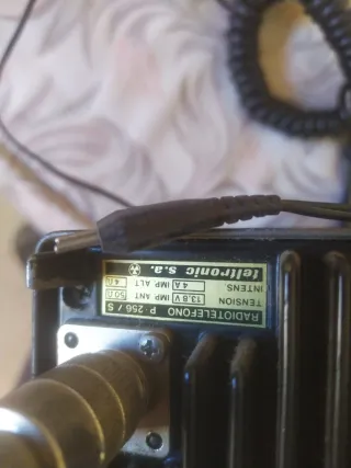 Se vende emisora coche vintage teltronics