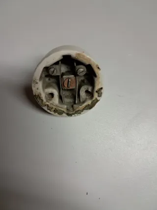Interruptor de porcelana antiguo