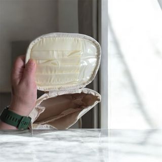 Beauty case rosa spazioso e funzionale