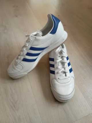 Zapatillas Adidas AS 520 Blancas