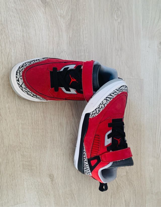 Jordan Spizike niño 2024 rojo/negro