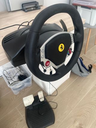 Volante Thrustmaster F430 PC