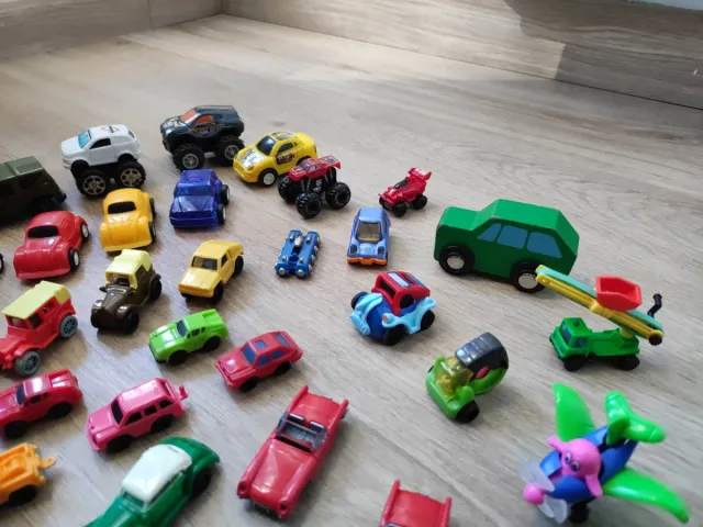 MULTIMARCA +100 coches juguete.