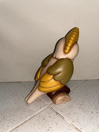 Thun Pappagallo su Tronco