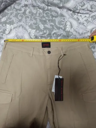 Pantalón Cargo Beige Guess W33 L32
