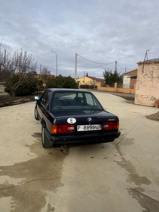 BMW E30 318i 1989