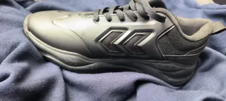 Tenis Hummel Talla 43 Negro