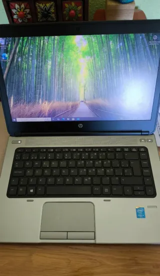 Portátil HP G1 640 + Docking y cargador