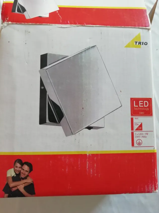 Lámpara de pared LED TRIO Plata