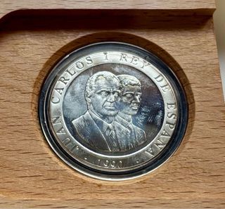 Moneda PLATA 2000 Pts 1990 Barca de Tamusiens