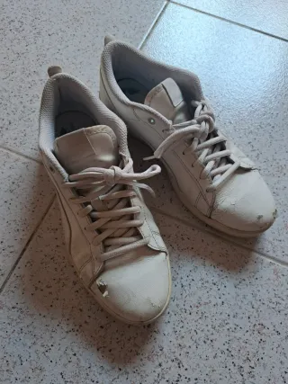 Zapatos blancos puma