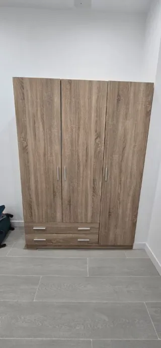 Armarios de madera ALTA CALIDAD