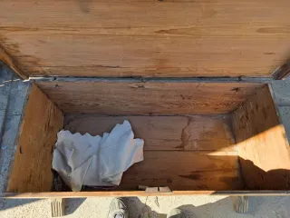 Baúl de madera muy antiguo