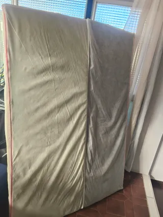 Sofá cama 130x185 como nuevo