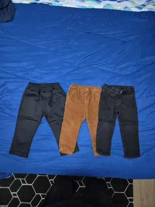 Pantaloni bambino taglia 92