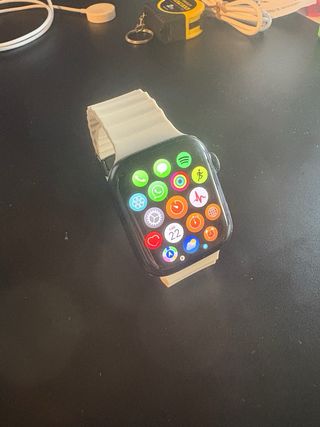 Apple Watch Series 9 45mm Negro/Beige