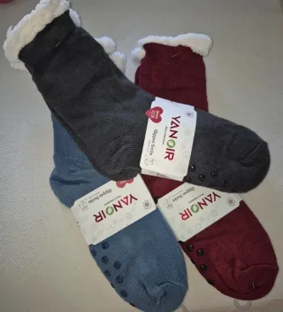 Tres pares de Calcetines YANOIR Antideslizantes Mu