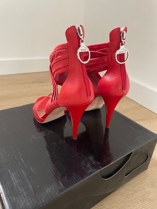 Sandalias rojas Miss Sixty Talla 40