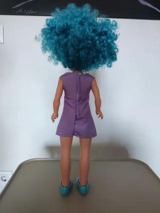 Nancy Curly Power Muñeca