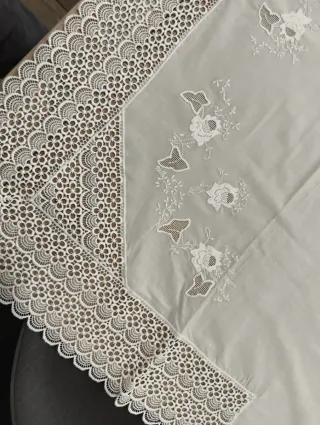 Sábana y funda de almohada con encaje hecho a mano