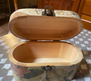 Caja decorativa madera y metal
