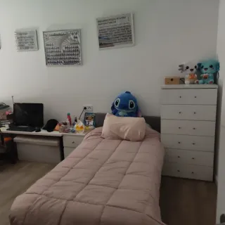 Habitación en alquiler solo para chica