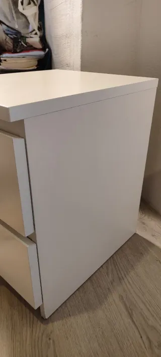 Mesita de noche Ikea Malm
