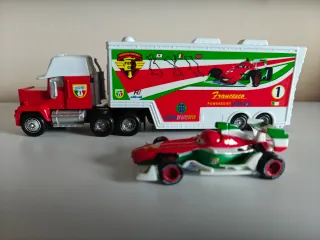 Camión Mack y Coche Francesco Bernoulli Cars