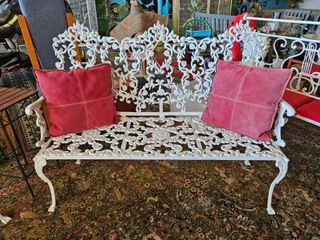 Bancos de ferro para jardim