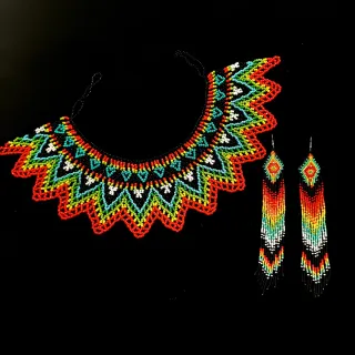 Conjunto Artesanía Collar, Pendientes y Pulsera