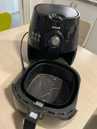 Freidora de aire Philips negra