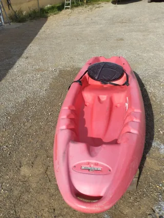Kayak Rojo Pelican KOS08