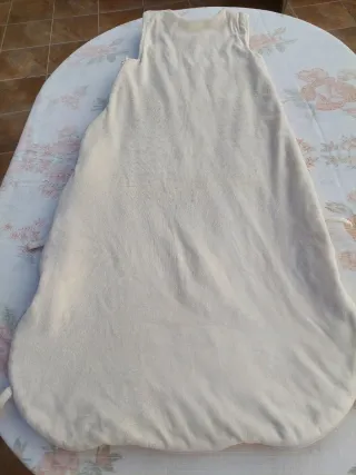 Saco bebé . Medidas en descripción