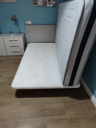 Base tapizada y colchón Aspol 105