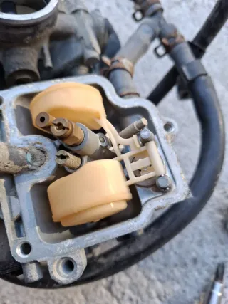 Carburadores Honda africa twin XRV 750 RD07