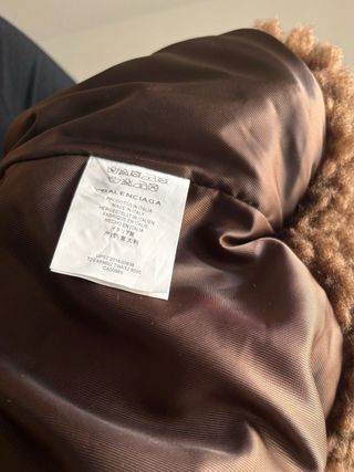 Balenciaga teddy marrón. Apta para embarazadas