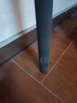 Cabecero de forja negro y gris.