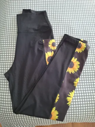 Mallas de gimnasio con estampado de girasoles