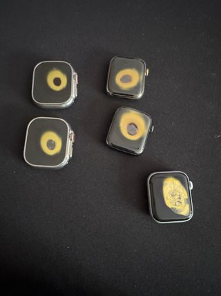 Apple Watch Negro y Dorado