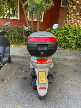 Peugeot Vivacity 50cc Plata