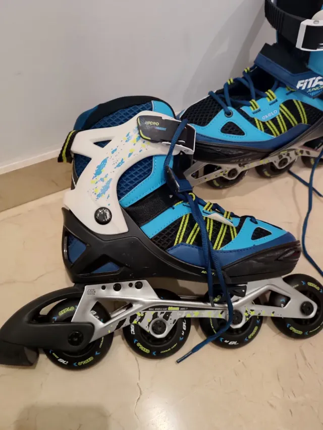 Patines en línea extensibles T. 38-41