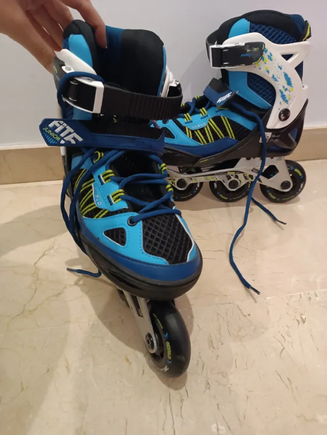 Patines en línea extensibles T. 38-41