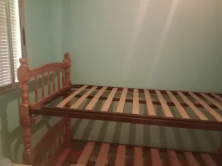 Literas de madera.