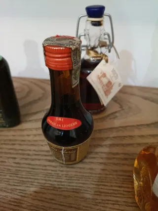 Stock 8  bottiglie vintage