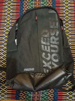 Mochila Prozis Preta - Precisa arranjar fecho