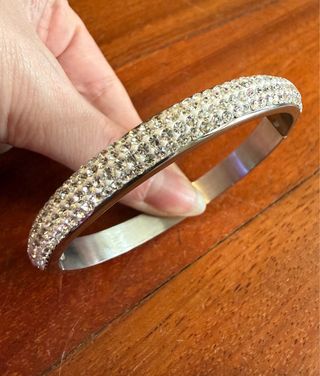 BRACCIALE RIGIDO IN ACCIAIO E CRISTALLI “STROILI”