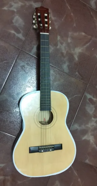 Guitarra Acústica Clásica