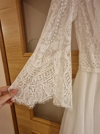 Elegante vestido de novia blanco
