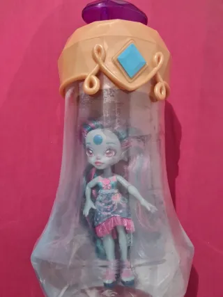 Magic Mixies Pixlings S1 Marena Aqua