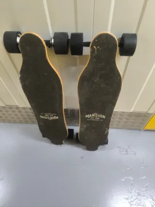 2 Longboard eléctrico Mansion Skateboards
